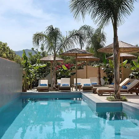 דירה Dionysia S1 *